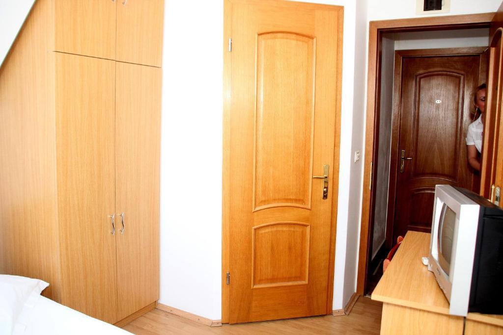 Pensiunea Timisoara Habitación foto